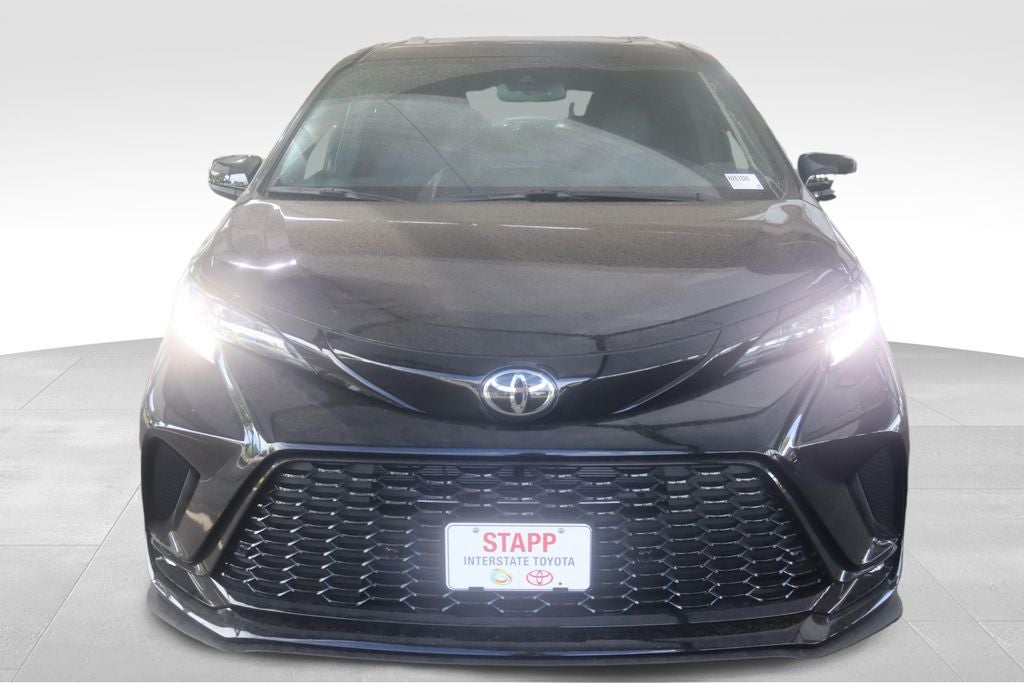 2026 Toyota Sienna XSE 7 Passenger