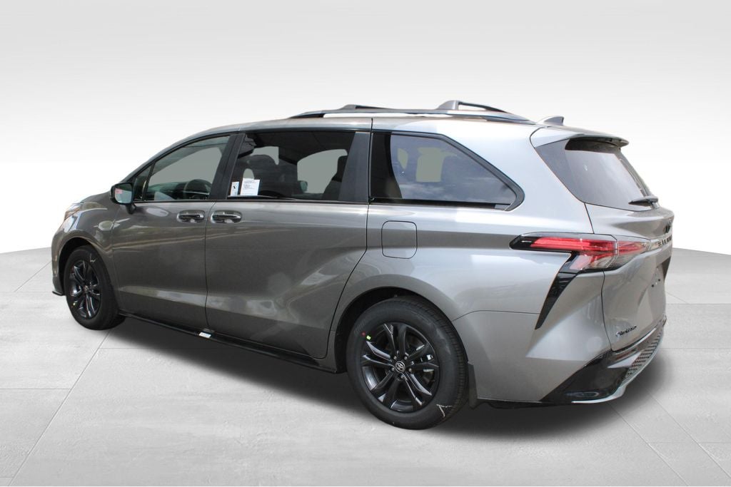 2026 Toyota Sienna XSE 7 Passenger
