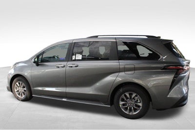 2026 Toyota Sienna XLE 7 Passenger