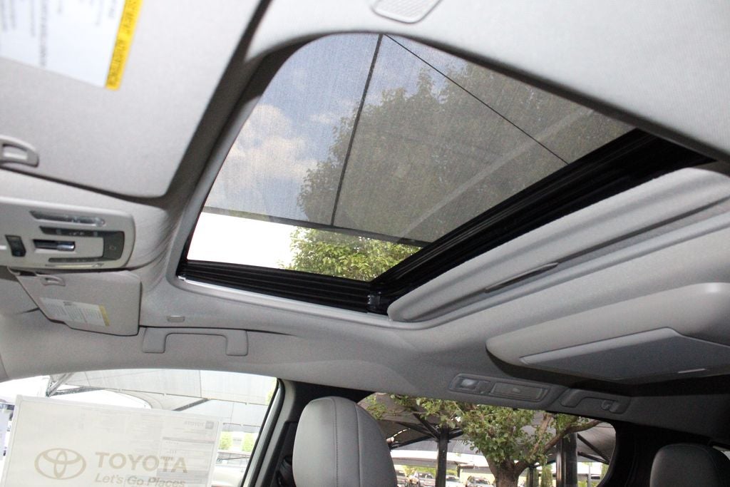 2026 Toyota Sienna XLE 7 Passenger