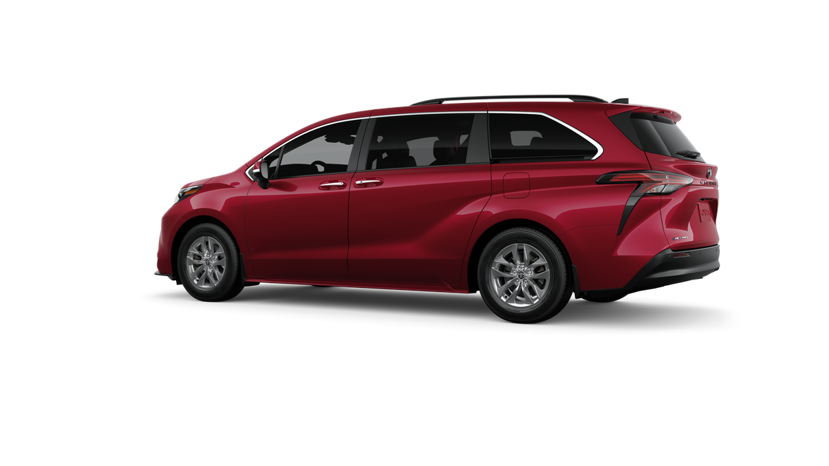 2026 Toyota Sienna XLE 7 Passenger