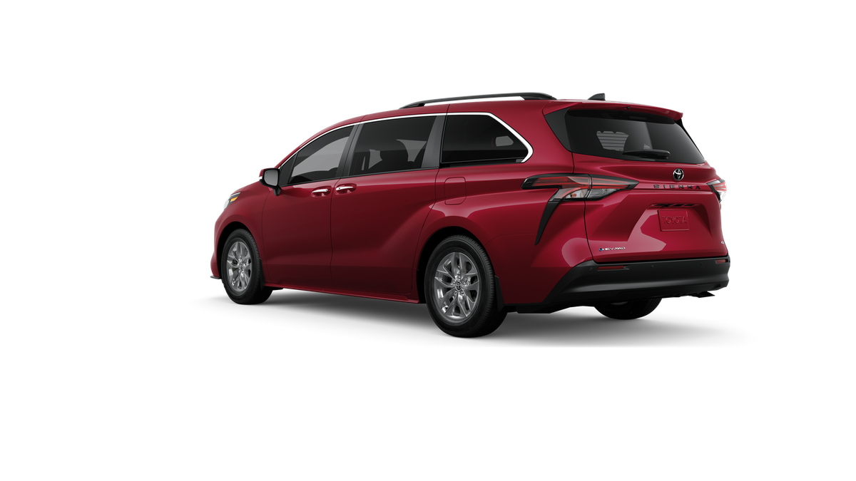 2026 Toyota Sienna XLE 7 Passenger
