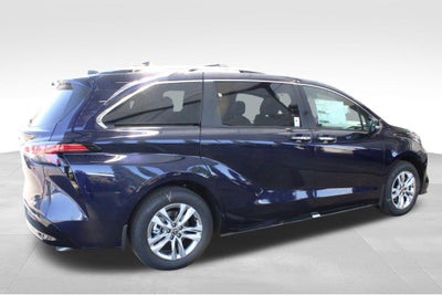 2026 Toyota Sienna Limited 7 Passenger