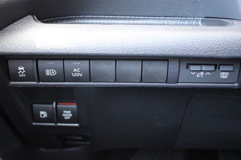 2026 Toyota Sienna Limited 7 Passenger