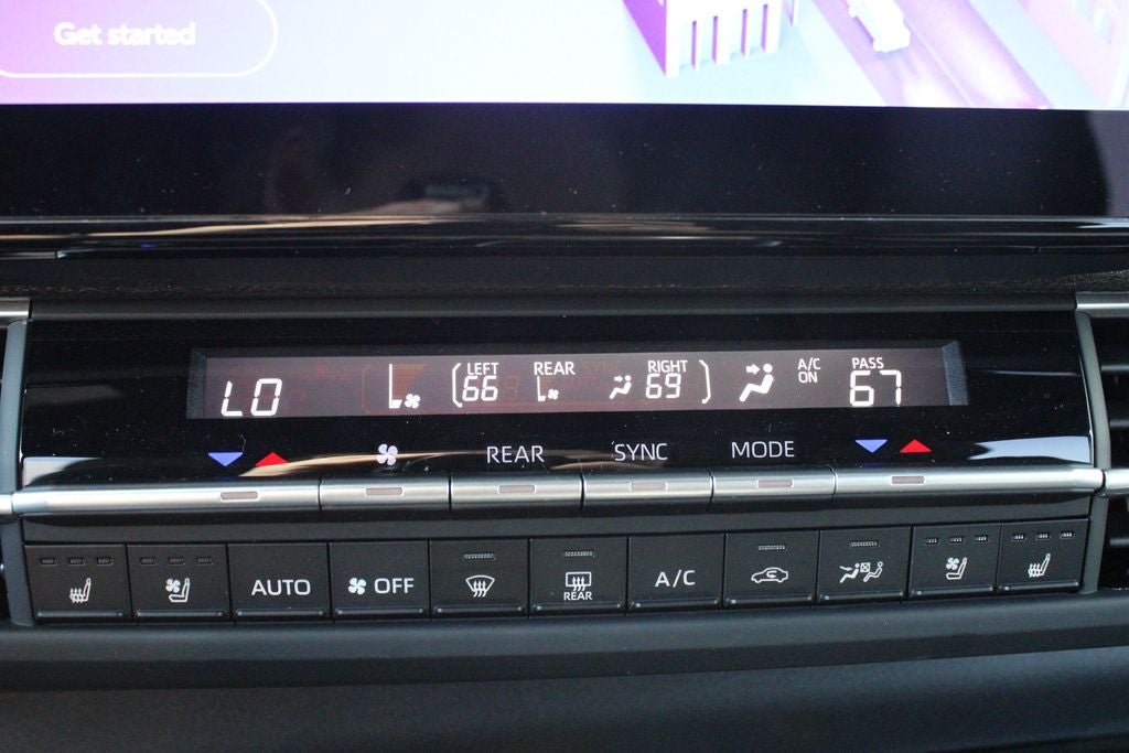 2026 Toyota Sienna Limited 7 Passenger