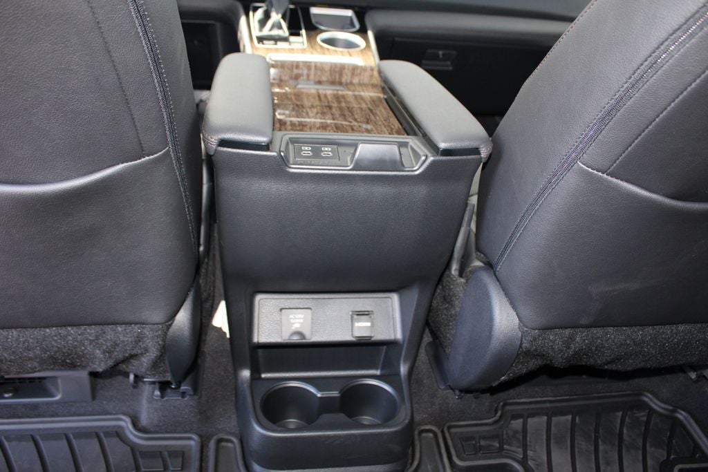 2026 Toyota Sienna Limited 7 Passenger