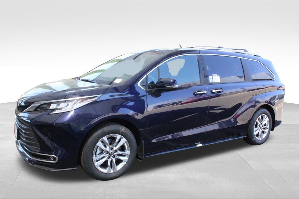 2026 Toyota Sienna Limited 7 Passenger