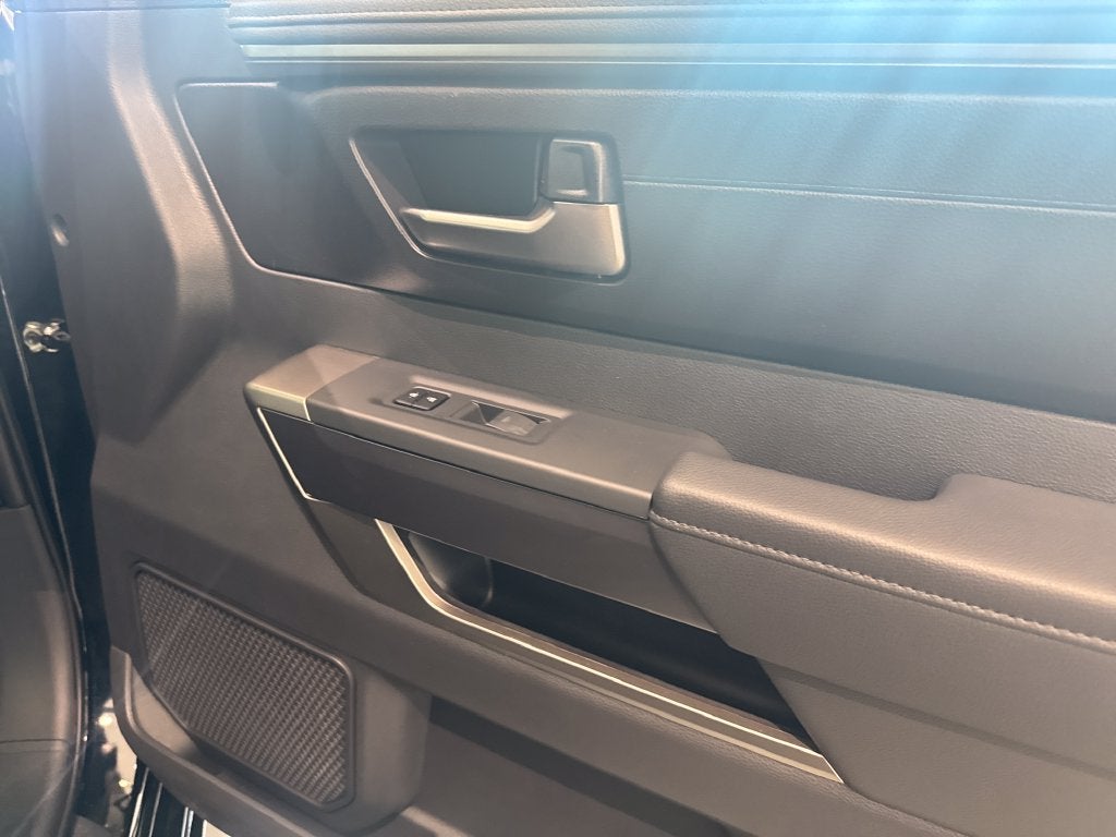 2026 Toyota Tundra SR5 - Photo 38