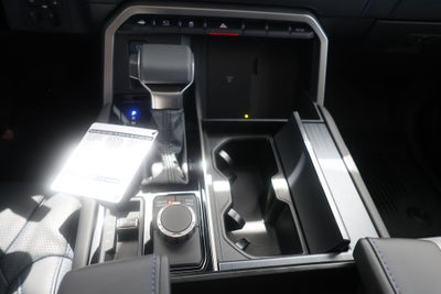 2026 Toyota Tundra Hybrid Platinum