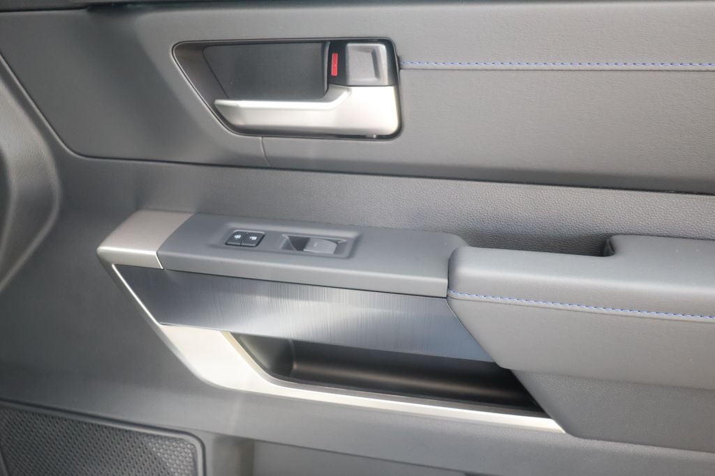 2026 Toyota Tundra Hybrid Platinum