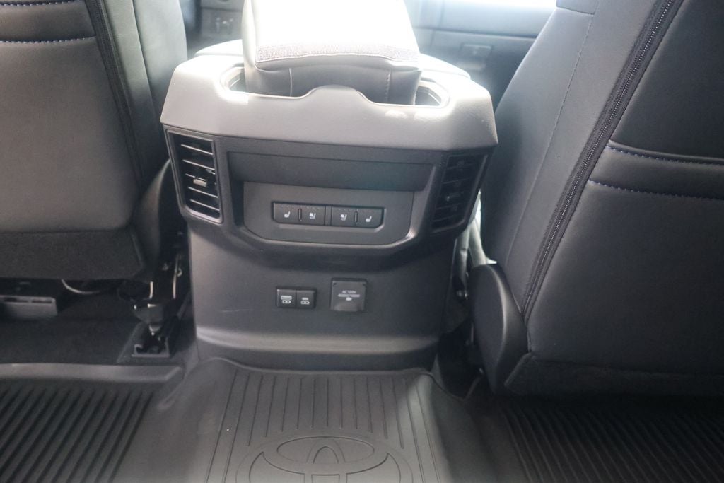 2026 Toyota Tundra Hybrid Platinum