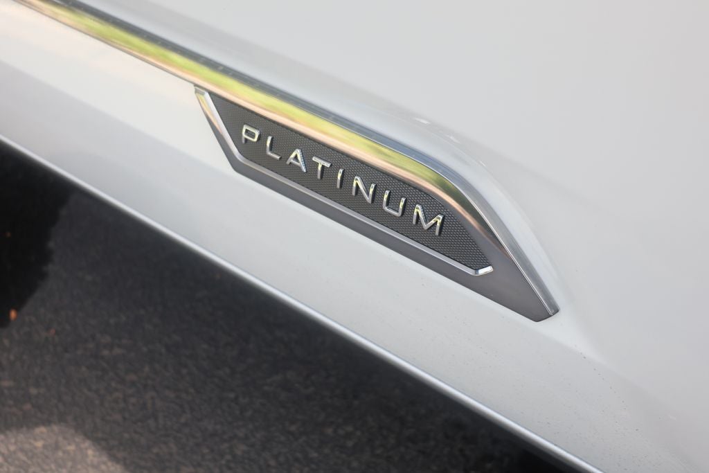 2026 Toyota Tundra Hybrid Platinum