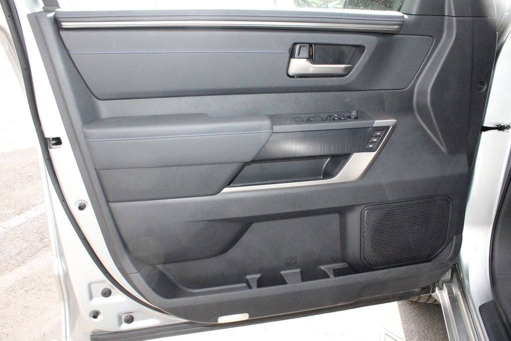 2026 Toyota Tundra Hybrid Platinum