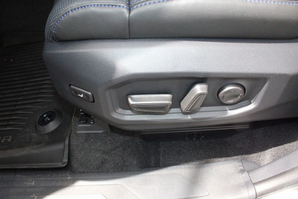 2026 Toyota Tundra Hybrid Platinum