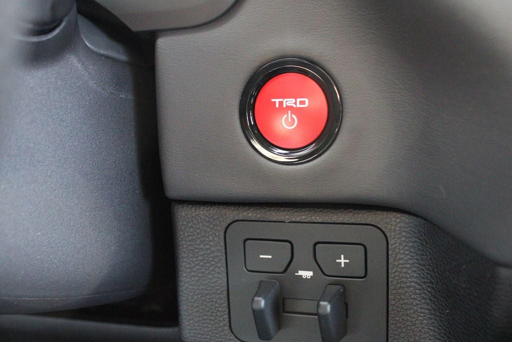 2026 Toyota Tundra Hybrid Platinum
