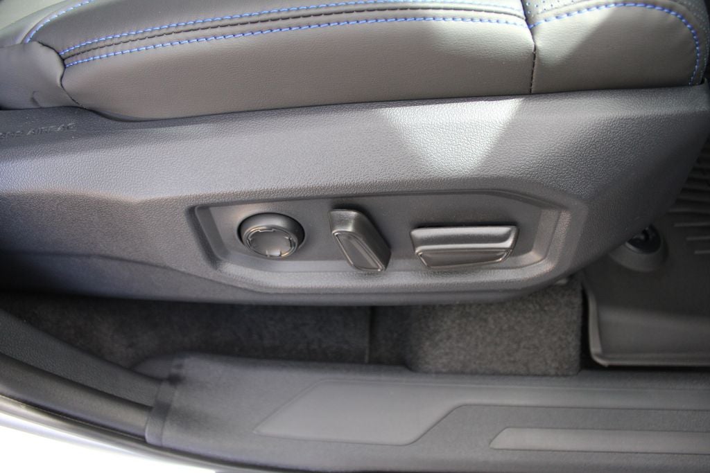 2026 Toyota Tundra Hybrid Platinum