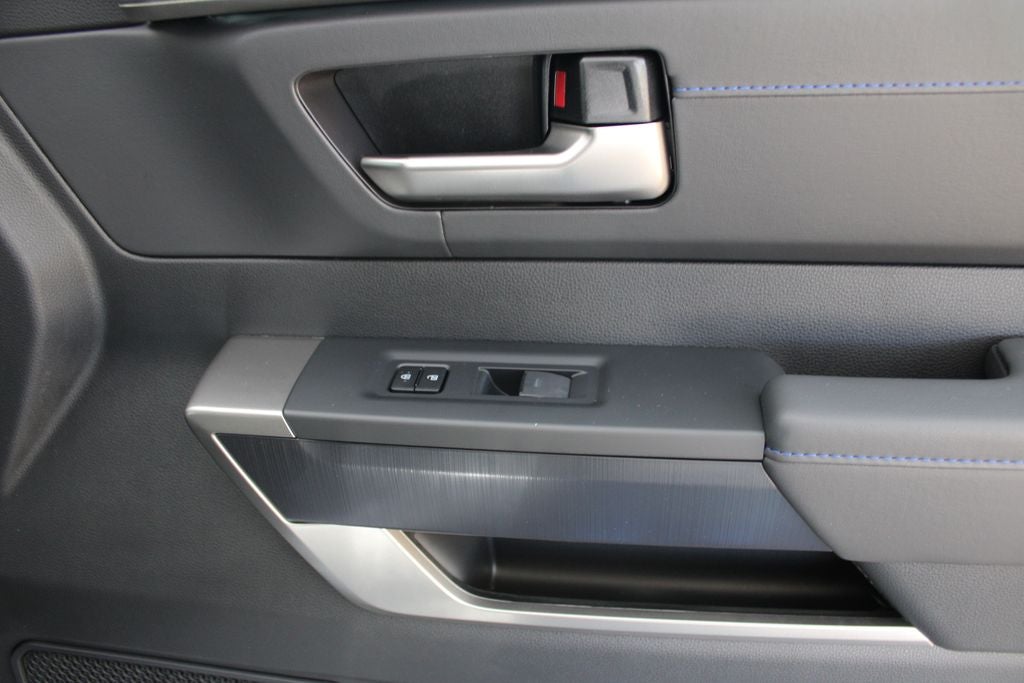 2026 Toyota Tundra Hybrid Platinum