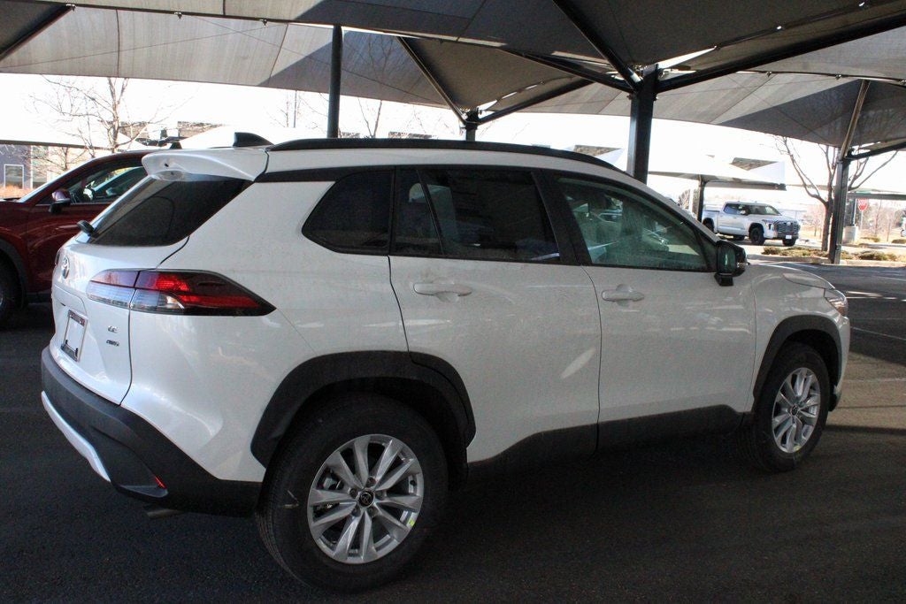 2026 Toyota Corolla Cross LE