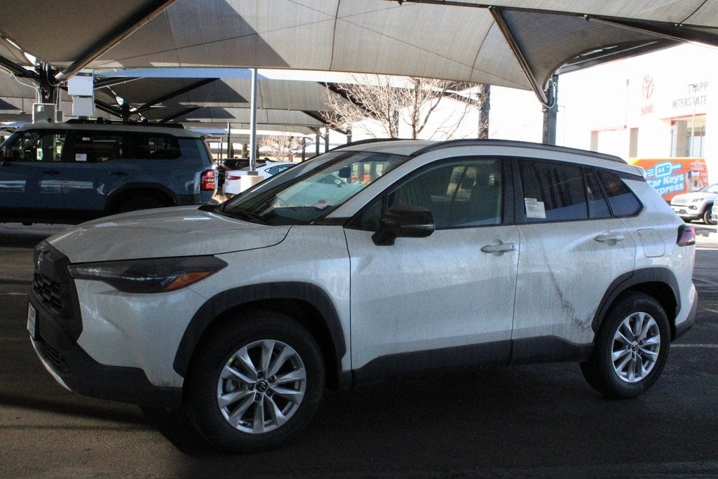 2026 Toyota Corolla Cross LE