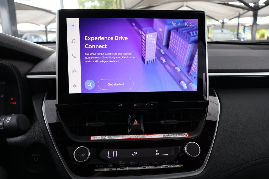 2026 Toyota Corolla Cross Hybrid SE