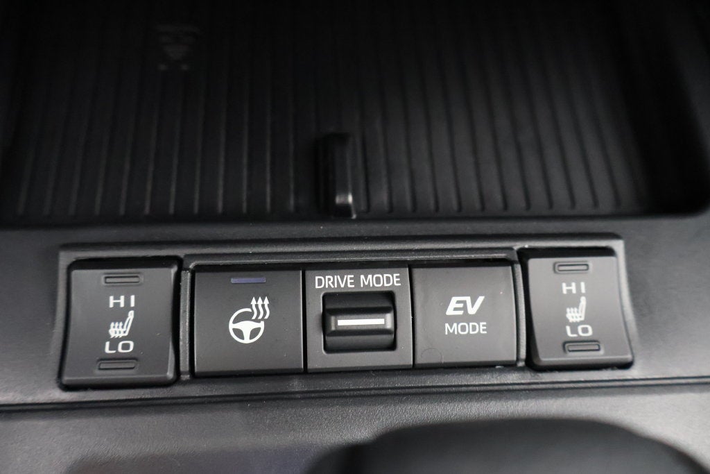 2026 Toyota Corolla Cross Hybrid SE