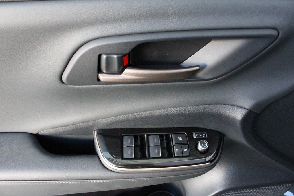 2026 Toyota Crown XLE