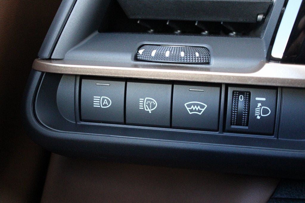 2026 Toyota Crown Signia XLE