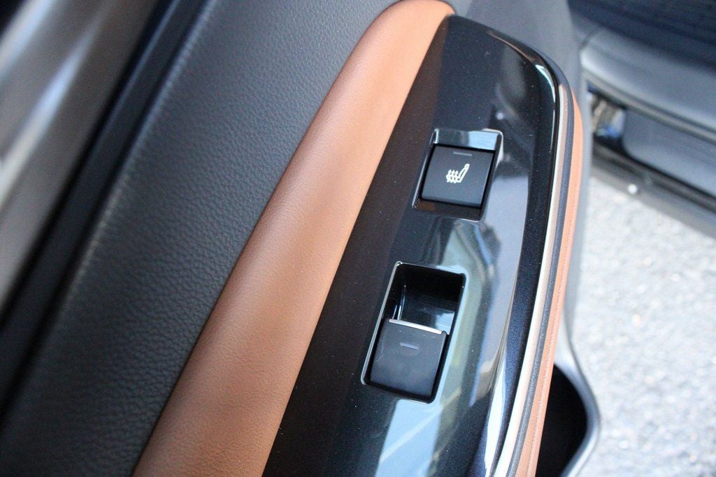 2026 Toyota Crown Signia XLE