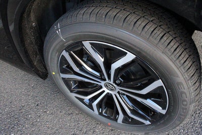 2026 Toyota Crown Signia XLE