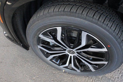 2026 Toyota Crown Signia XLE