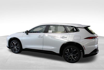 2026 Toyota Crown Signia XLE