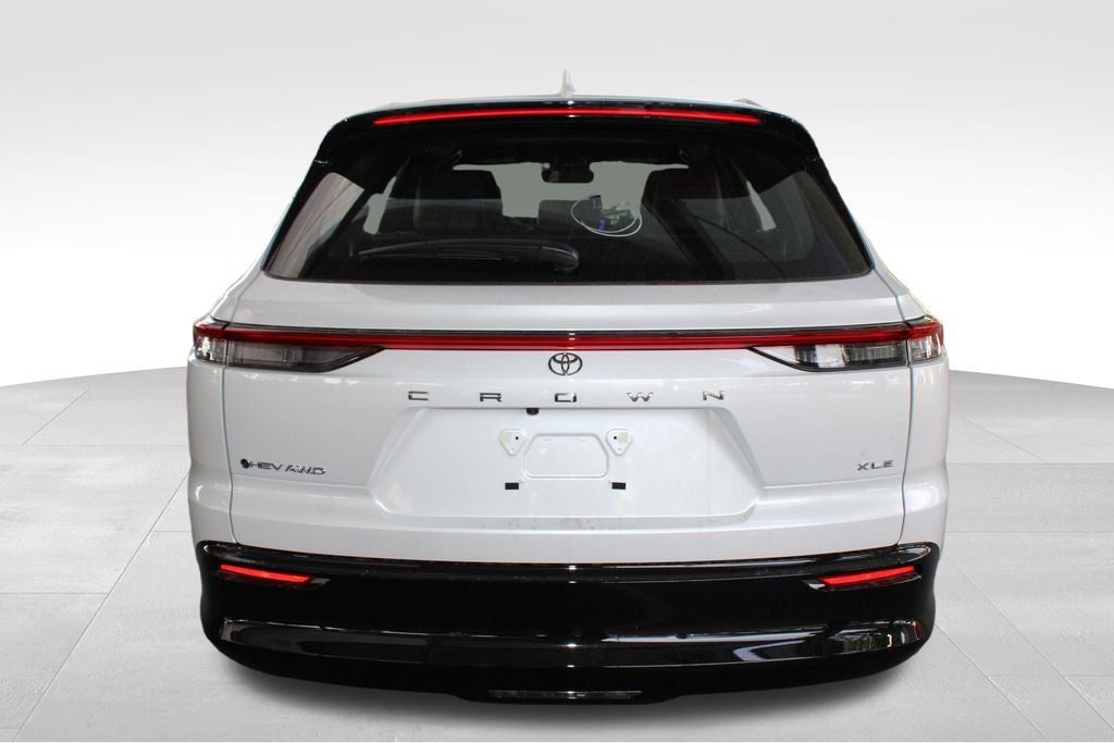 2026 Toyota Crown Signia XLE