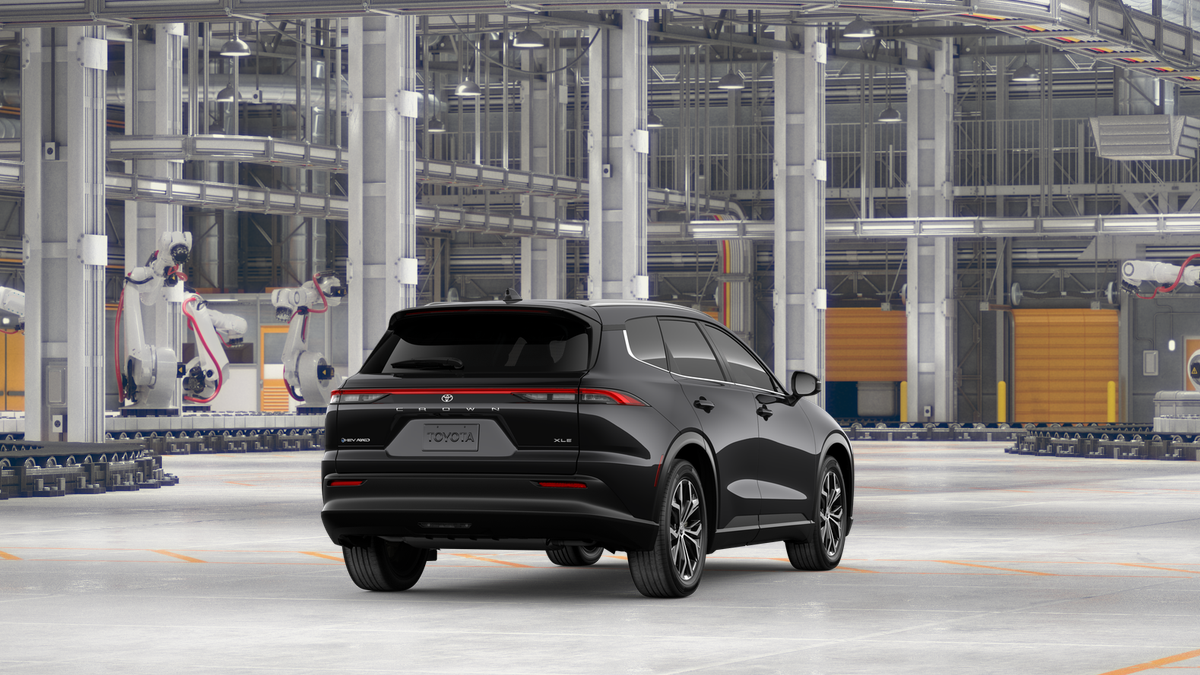 2026 Toyota Crown Signia XLE