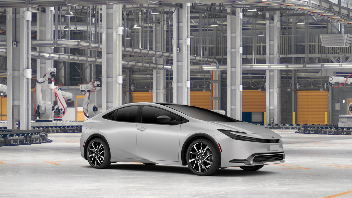 2027 Toyota Prius Plug-In Hybrid XSE Premium