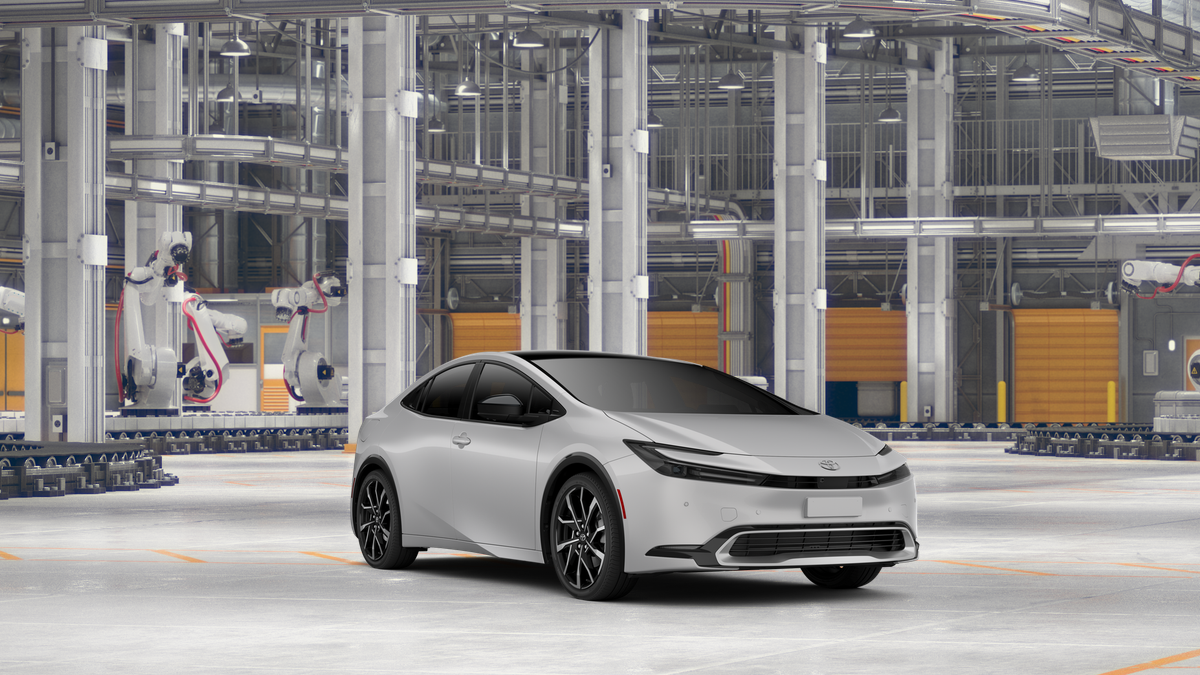 2027 Toyota Prius Plug-In Hybrid XSE Premium