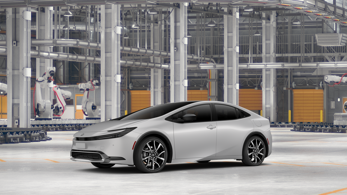 2027 Toyota Prius Plug-In Hybrid XSE Premium