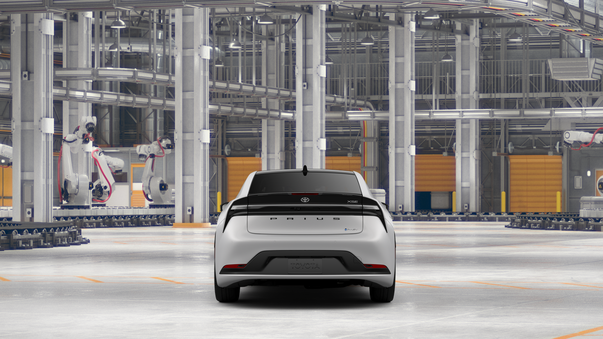 2027 Toyota Prius Plug-In Hybrid XSE Premium