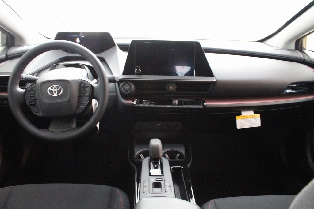 2026 Toyota Prius Plug-In Hybrid SE