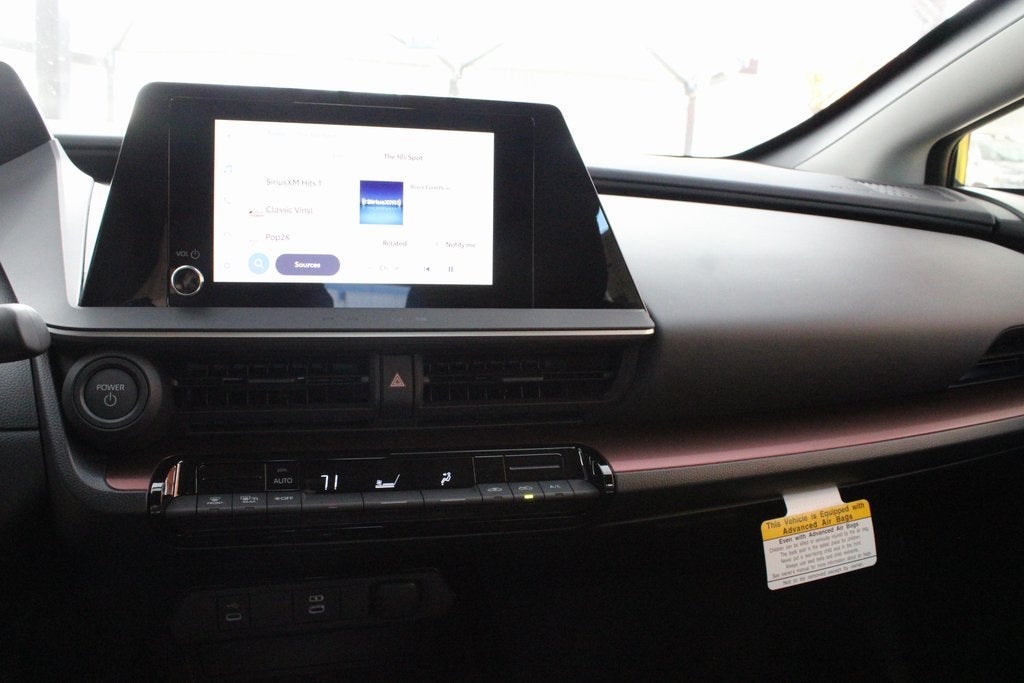 2026 Toyota Prius Plug-In Hybrid SE