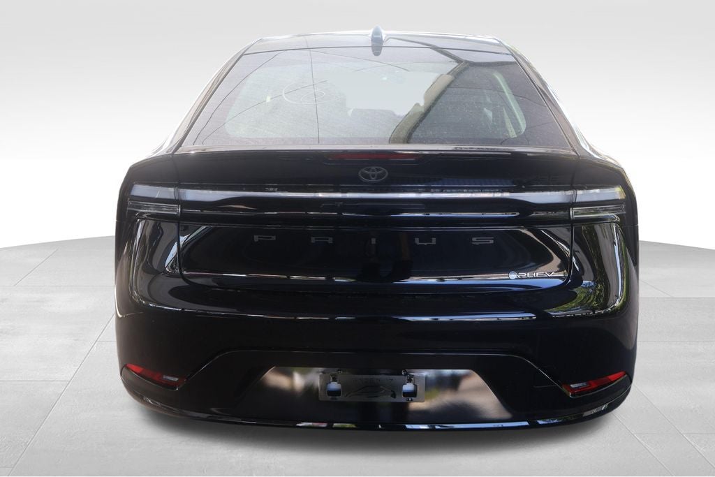 2027 Toyota Prius Plug-In Hybrid XSE