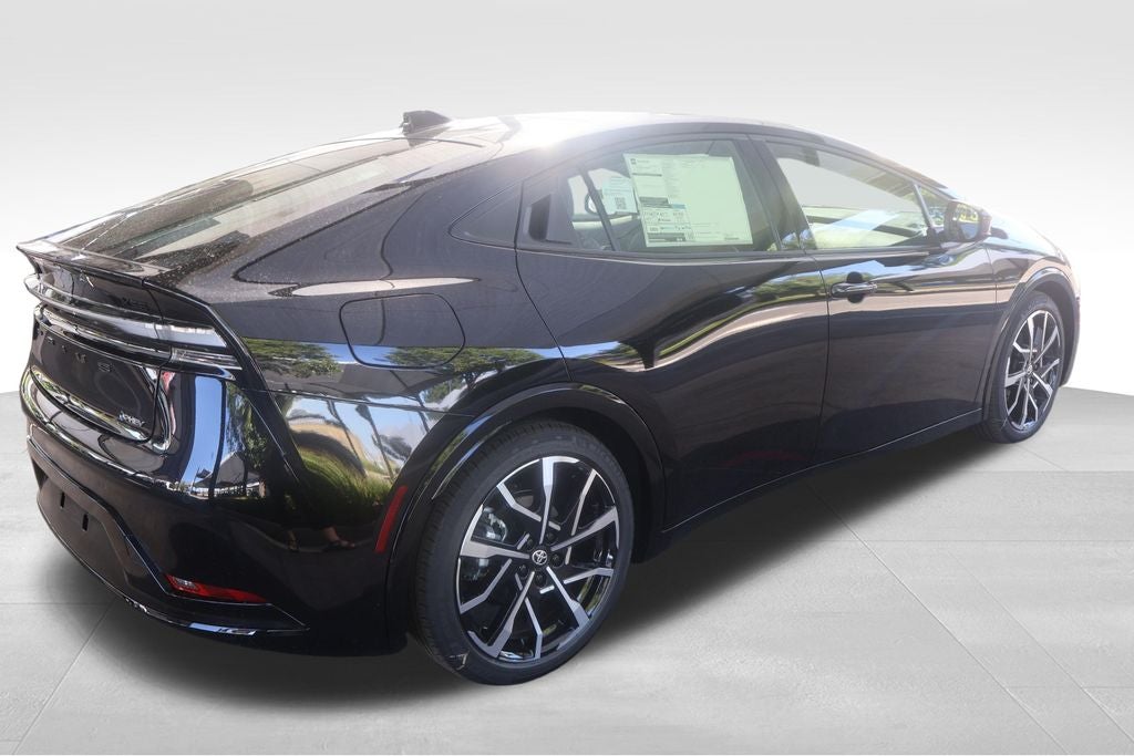 2027 Toyota Prius Plug-In Hybrid XSE