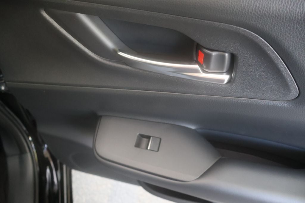 2027 Toyota Prius Plug-In Hybrid XSE