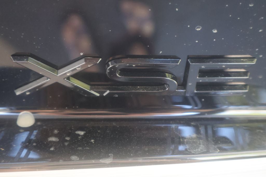 2027 Toyota Prius Plug-In Hybrid XSE