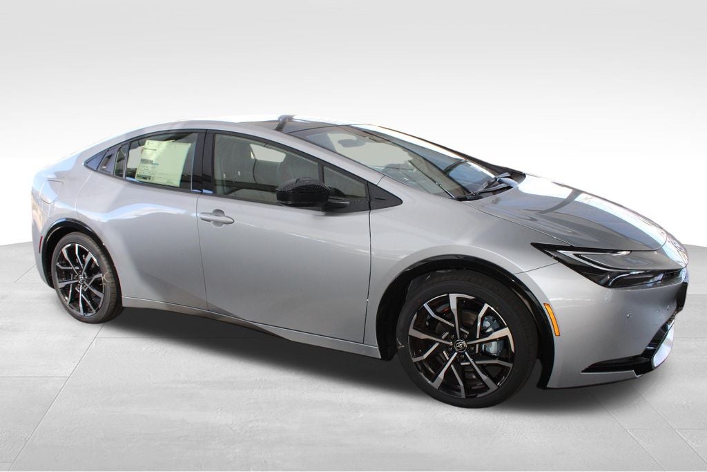 2026 Toyota Prius Plug-In Hybrid XSE