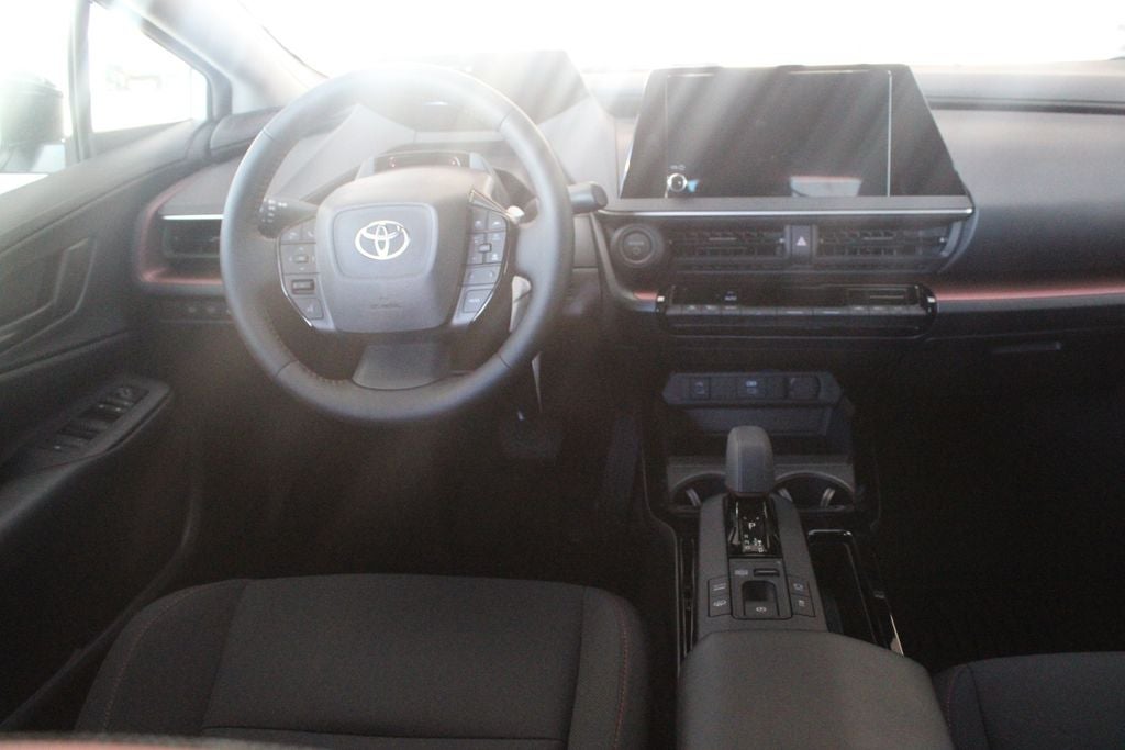 2026 Toyota Prius Plug-In Hybrid SE