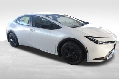 2026 Toyota Prius Plug-In Hybrid SE