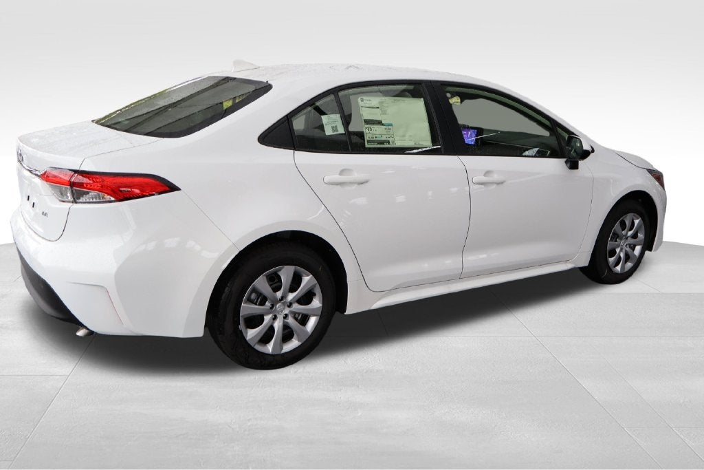 2027 Toyota Corolla LE