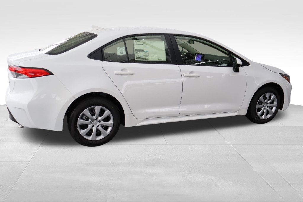 2027 Toyota Corolla LE