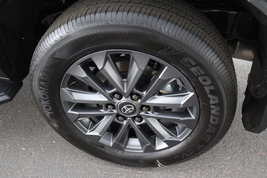 2027 Toyota Land Cruiser Base
