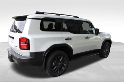 2027 Toyota Land Cruiser Base